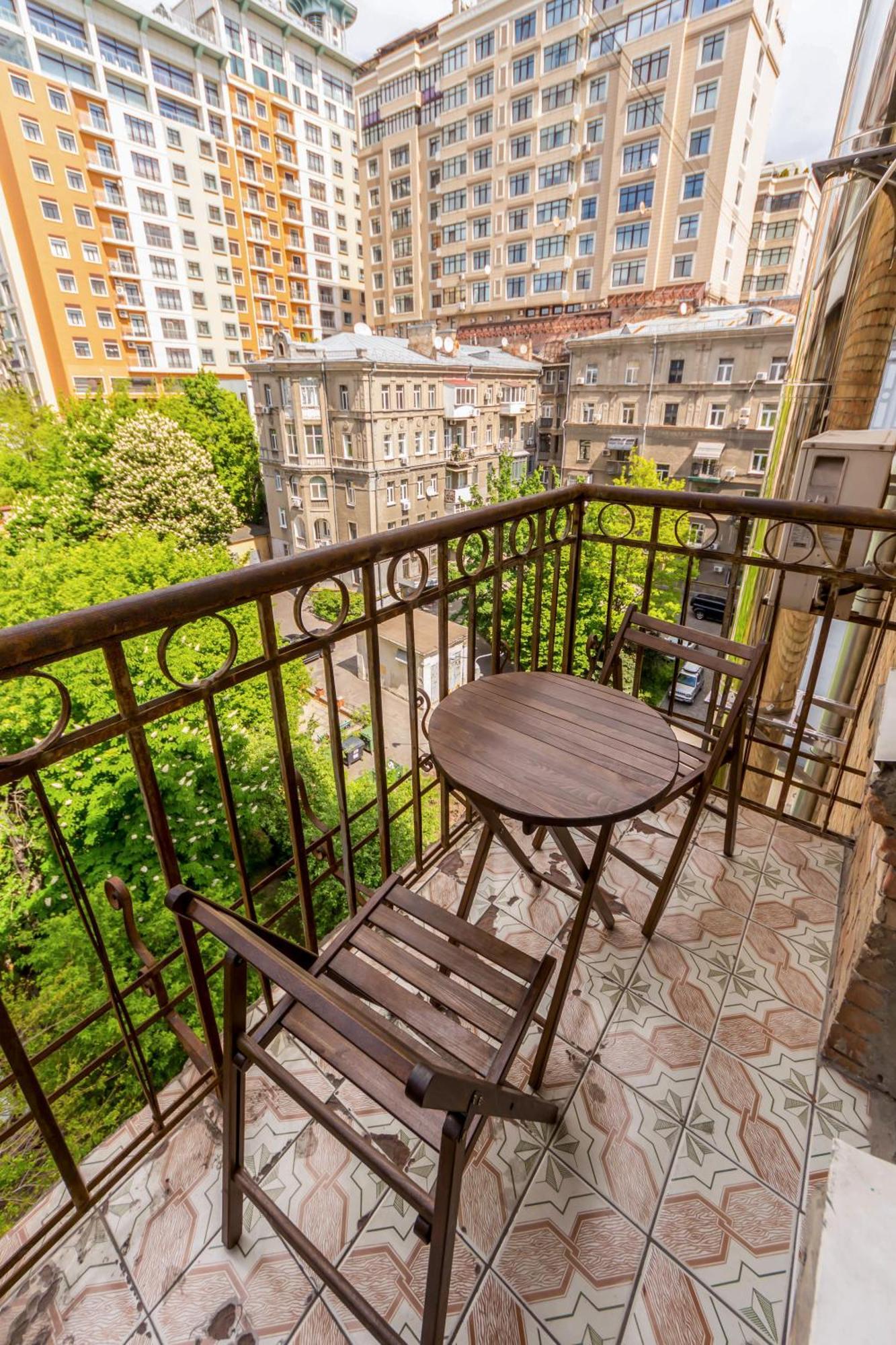 Apartments Near Parus Business Centre Kiev Exteriör bild